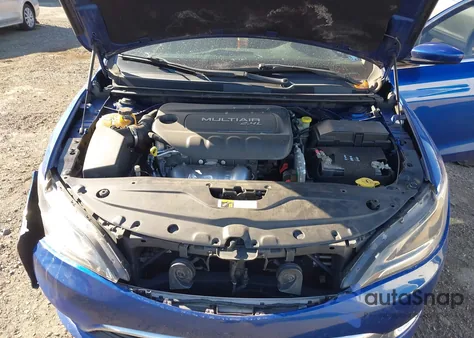 2015 Chrysler 200 Limited from USA, damaged, VIN 1C3CCCAB1FN632690